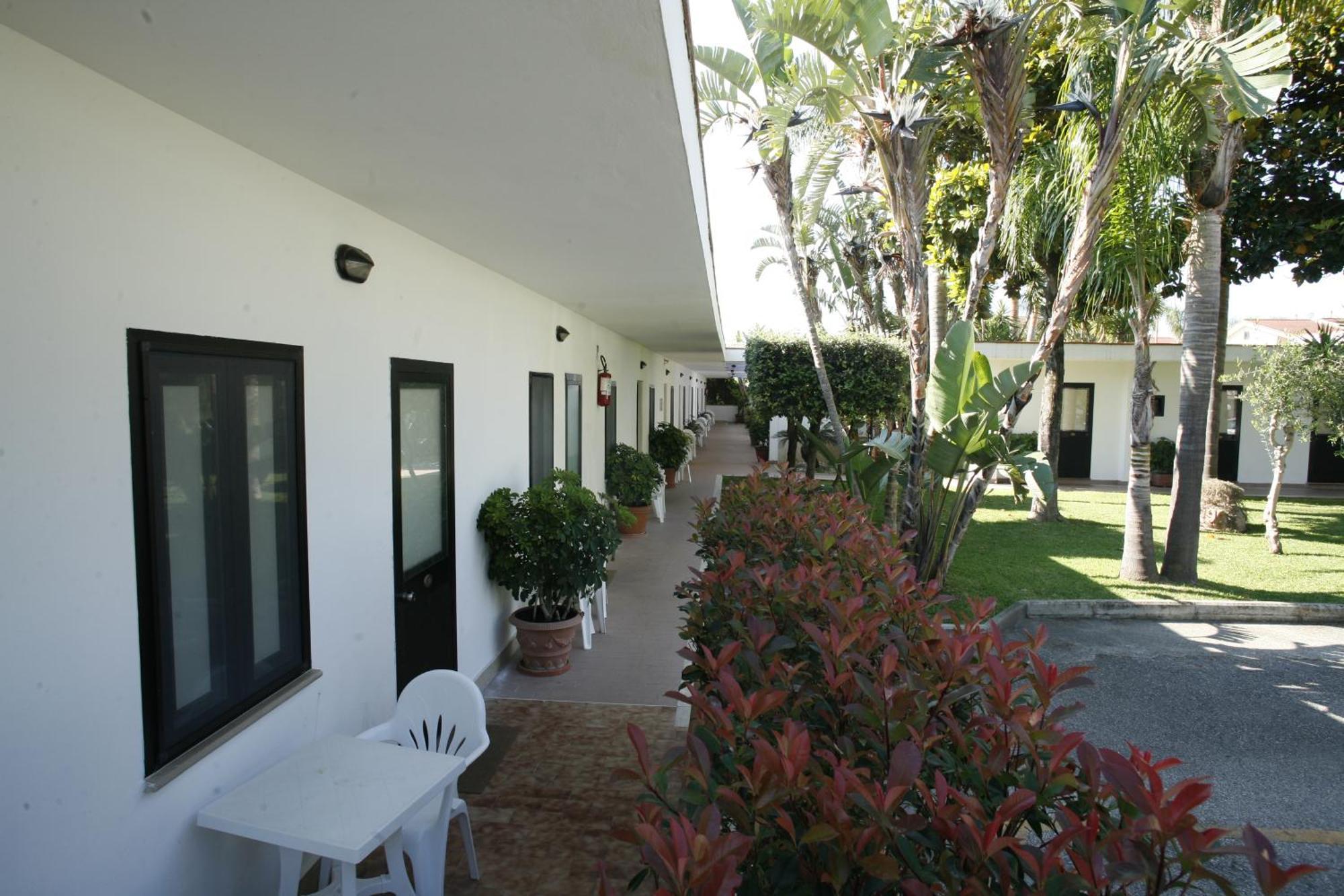 קאפאצ'יו-פאסטום Hotel B&B Marina מראה חיצוני תמונה