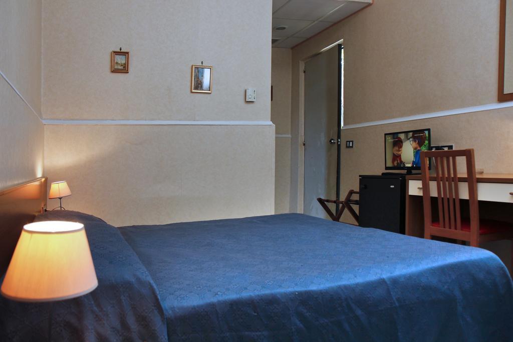 קאפאצ'יו-פאסטום Hotel B&B Marina מראה חיצוני תמונה